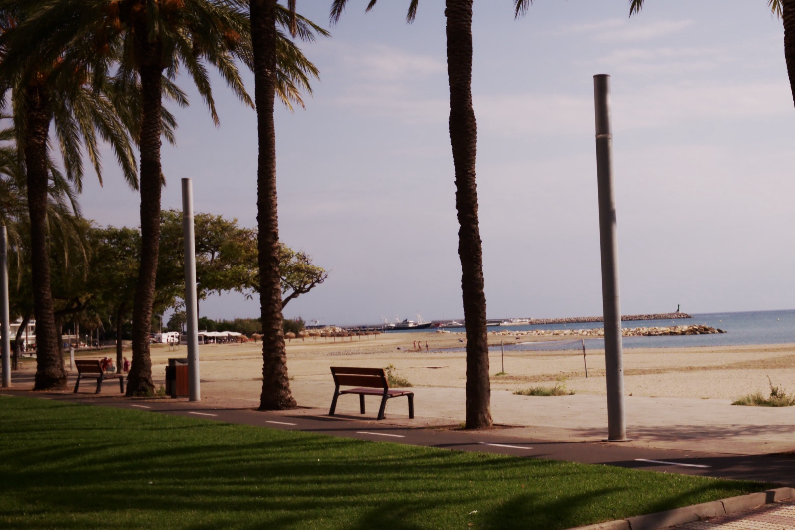 Vacation photography session on the Costa Dorada, Spain