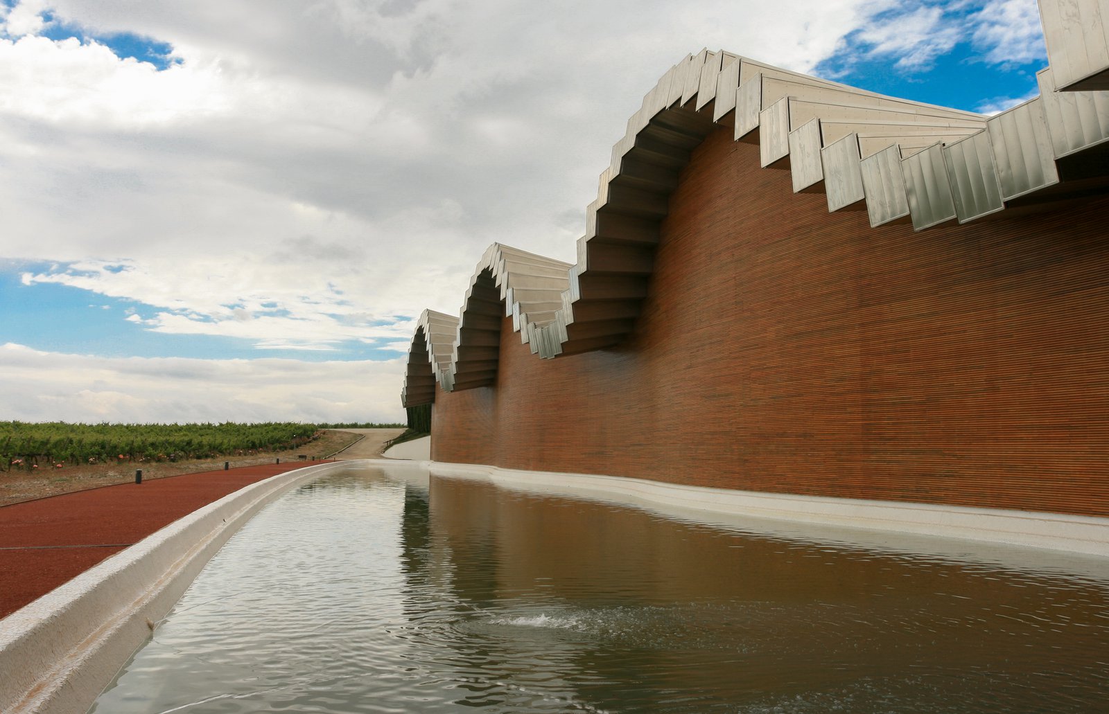 Vacation photography session in Rioja Alavesa & Laguardia, Spain