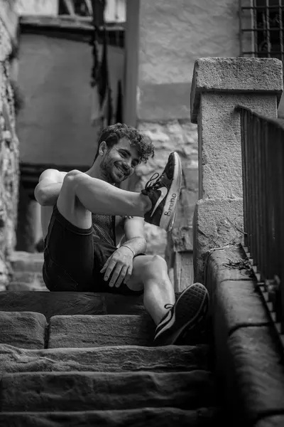 Solo Portrait photoshoot in the Rioja Alavesa by Santiago D