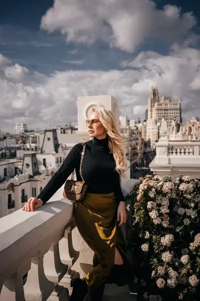 Solo Portrait photoshoot in Madrid by Ekaterina K