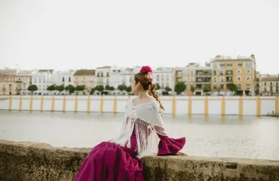 Solo Portrait photoshoot in Seville by Gema G