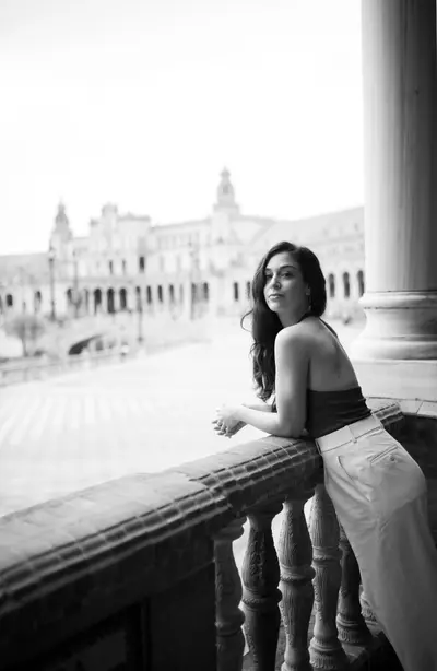 Solo Portrait photoshoot in Seville by Gema G