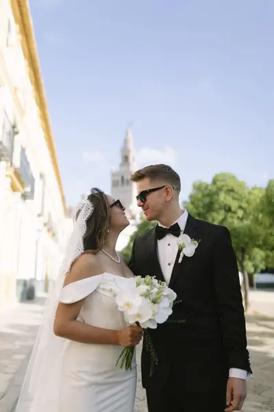 Elopement photoshoot in Seville by Gema G