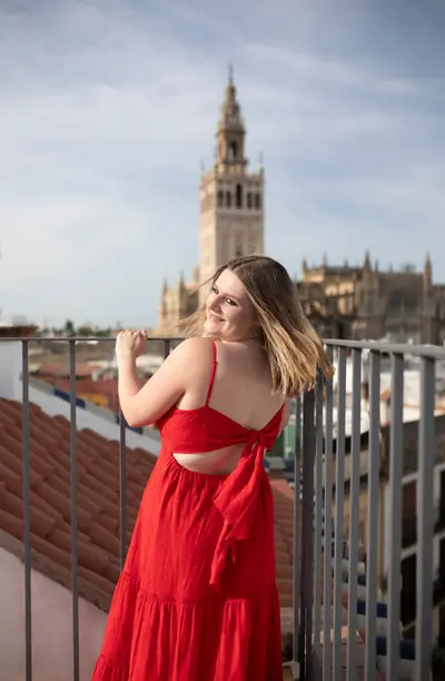 Solo Portrait photoshoot in Seville by Gema G