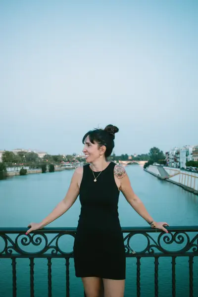 Solo Portrait photoshoot in Seville by Gema G