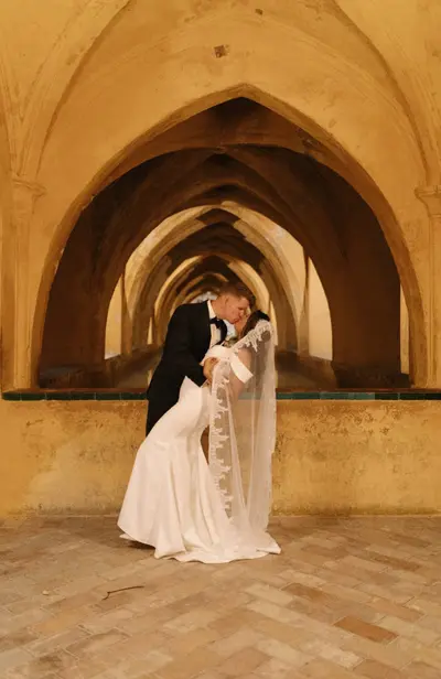 Elopement photoshoot in Seville by Gema G