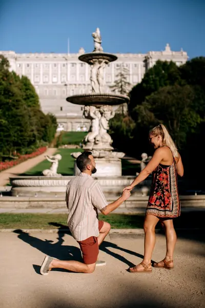 Proposal photoshoot in Madrid by Claudia C