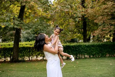 Family photoshoot in Madrid by Claudia C