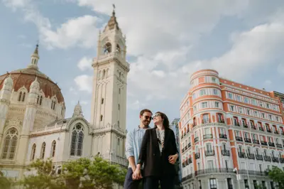 Couples photoshoot in Madrid by Alejandro A