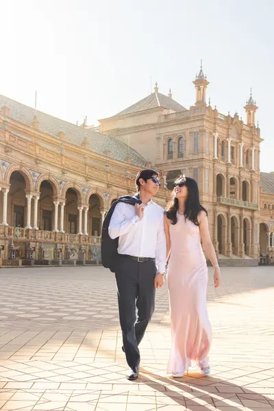 Couples photoshoot in Seville by Dau S