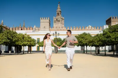 Anniversary photoshoot in Seville by Eduardo G