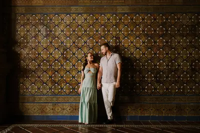 Anniversary photoshoot in Seville by Eduardo G