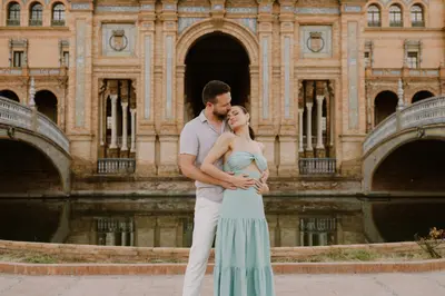 Anniversary photoshoot in Seville by Eduardo G