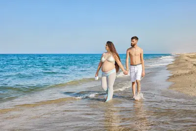 Maternity photoshoot in Cabo de Gata by Antonio S