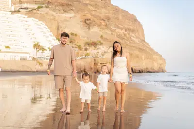 Family photoshoot in Gran Canaria by Carolina N