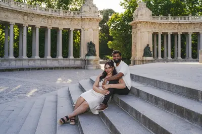 Engagement photoshoot in Madrid by Petra M