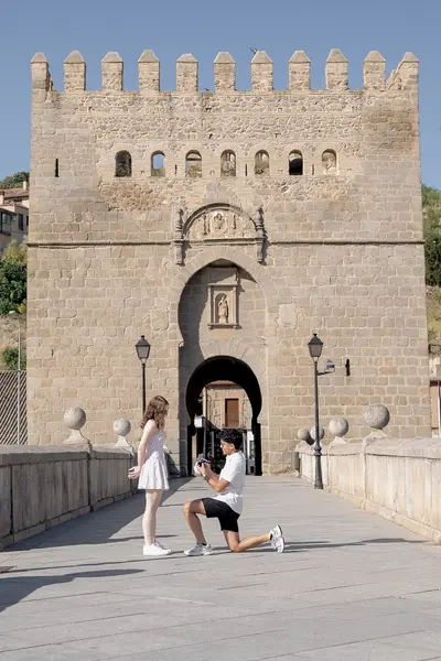 Proposal photoshoot in Toledo by Petra M