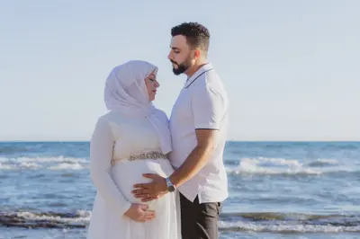 Maternity photoshoot in Alicante by Lorena M