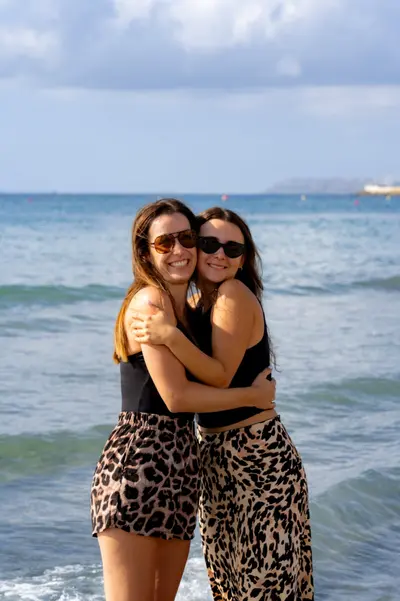 Friends Trip photoshoot in Alicante by Lorena M