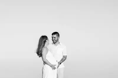 Maternity photoshoot in Alicante by Lorena M