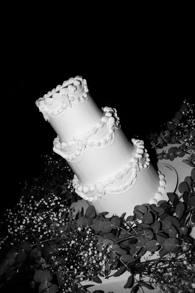 Wedding photoshoot in Barcelona by Asia V