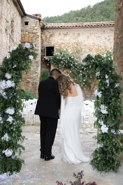 Wedding photoshoot in Costa Brava by Asia V