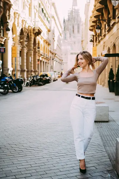 Solo Portrait photoshoot in Barcelona by Asia V
