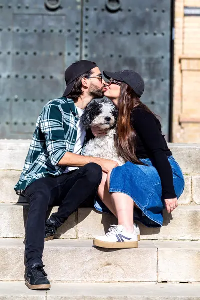 Couples photoshoot in Seville by Lucia M