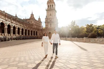 Maternity photoshoot in Seville by Lucia M