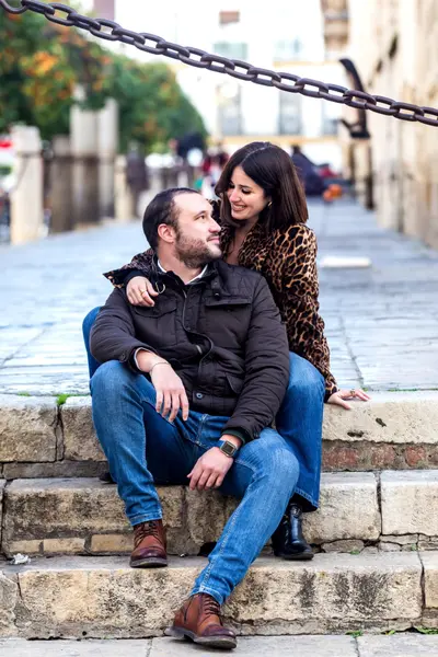 Couples photoshoot in Seville by Lucia M