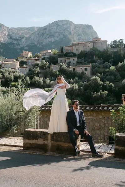 Elopement photoshoot in Mallorca by Aimee K