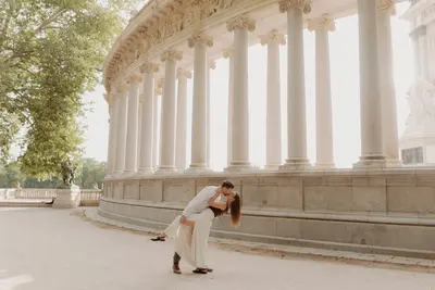 Engagement photoshoot in Madrid by Leyre C