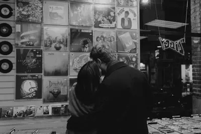 Couples photoshoot in Madrid by Leyre C