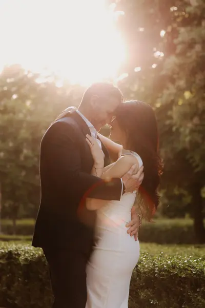 Elopement photoshoot in Madrid by Leyre C