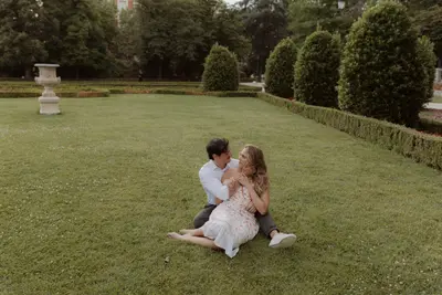 Engagement photoshoot in Madrid by Leyre C