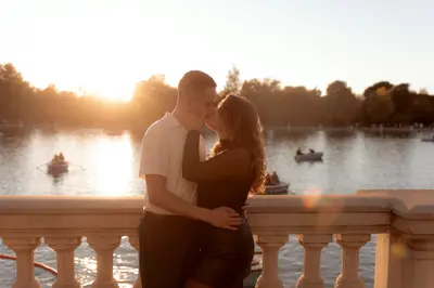 Couples photoshoot in Madrid by Leyre C