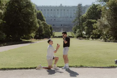 Proposal photoshoot in Madrid by Leyre C