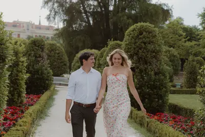 Engagement photoshoot in Madrid by Leyre C