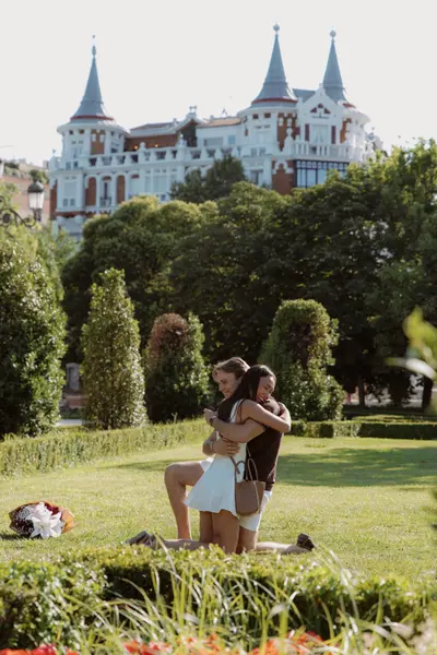 Proposal photoshoot in Madrid by Leyre C