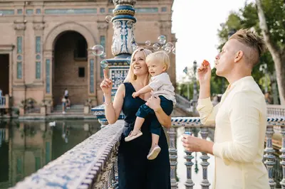 Family photoshoot in Seville by Gabriel N