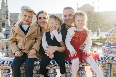 Family photoshoot in Seville by Gabriel N