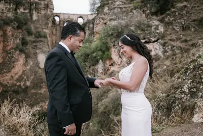 Elopement photoshoot in Málaga by Álvaro G