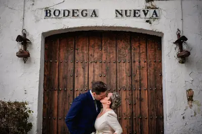 Wedding photoshoot in Seville by Moises G