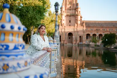 Solo Portrait photoshoot in Seville by Moises G