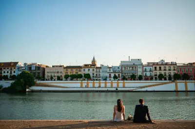 Elopement photoshoot in Seville by Moises G