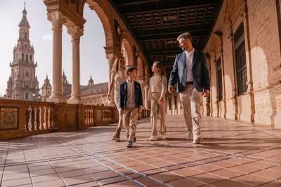 Family photoshoot in Seville by Moises G