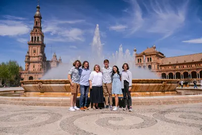 Family photoshoot in Seville by Moises G