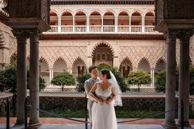 Elopement photoshoot in Seville by Moises G
