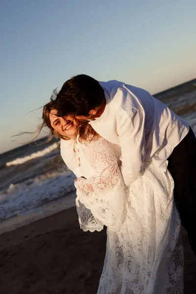 Engagement photoshoot in Valencia by Ricardo P
