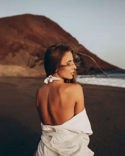 Solo Portrait photoshoot in Tenerife by Edgar Z